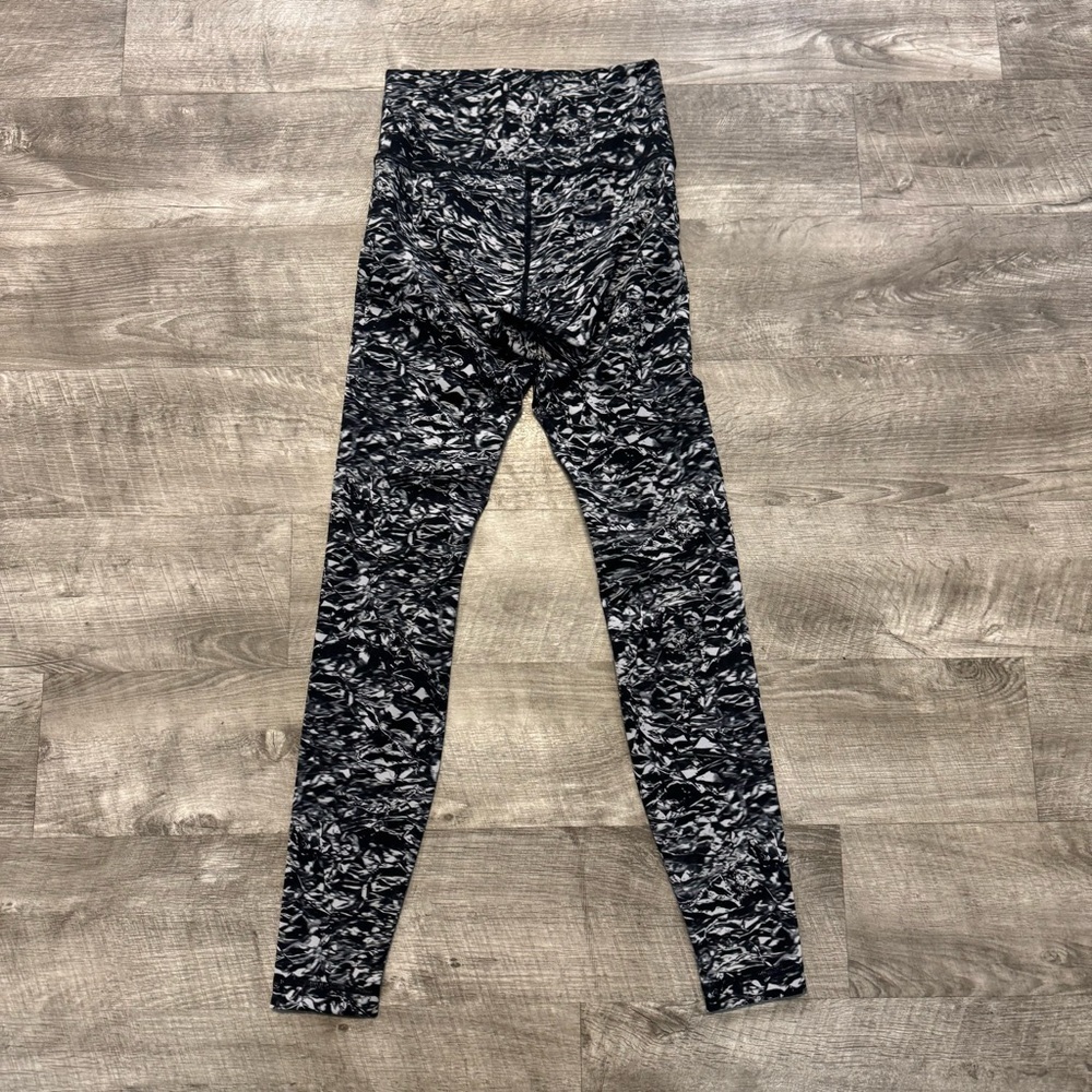 Lululemon Wunder Under Hi-Rise Tight 28" Liquid Platinum Alpine Black White-Sz 6 - Picture 2 of 6
